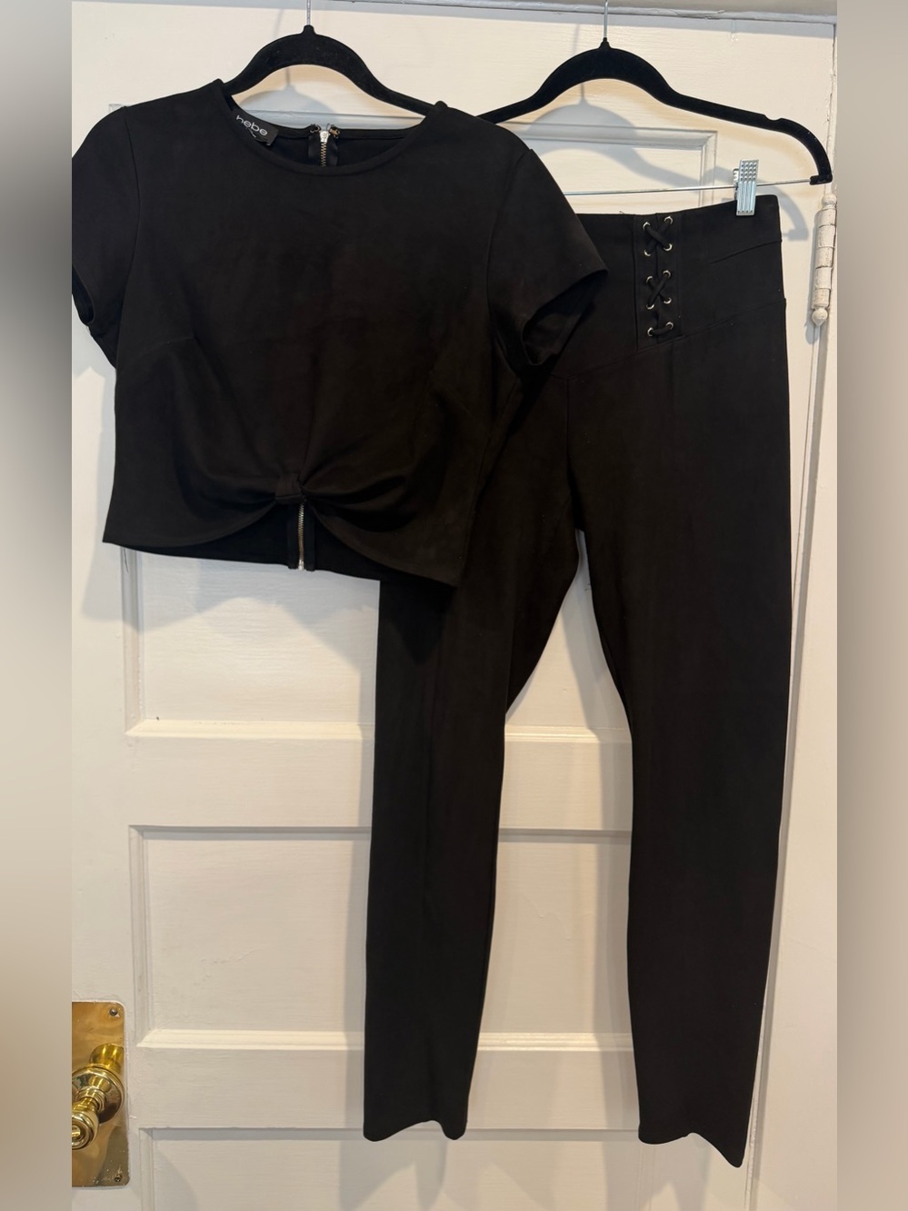 bebe Black Lace-Up High-Waist Skinny Leggings with Cropped Knot Top set